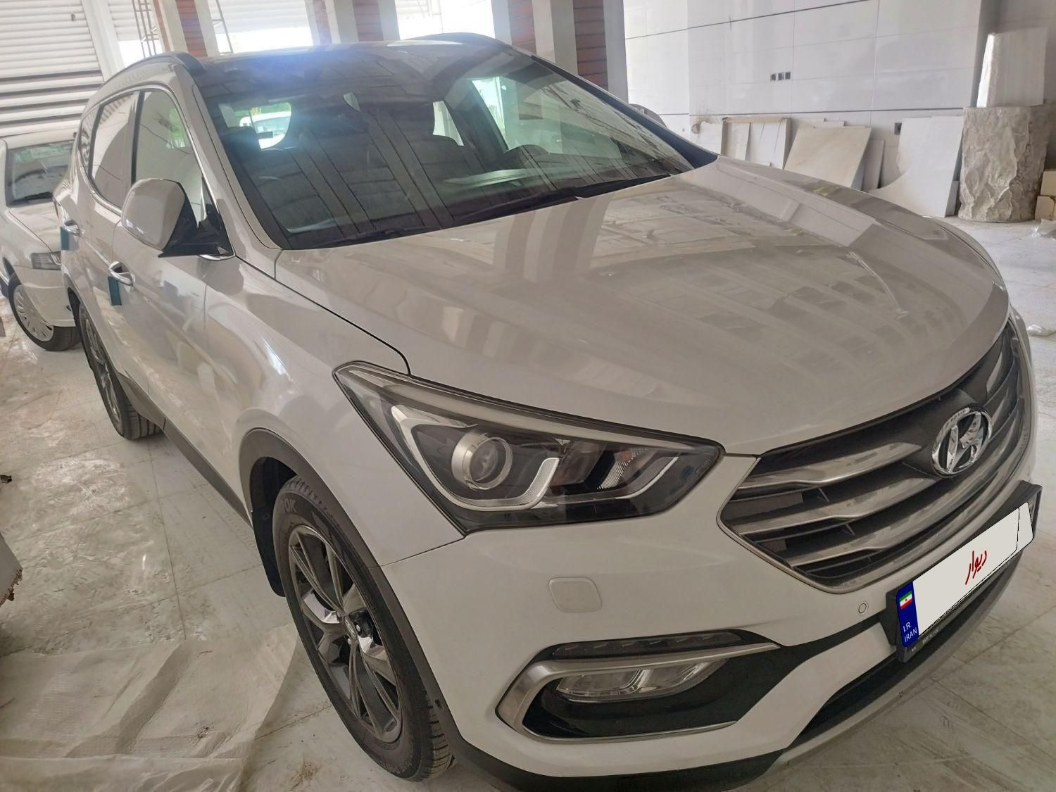 خودرو هیوندای، سانتافه آگهی ann_19582294