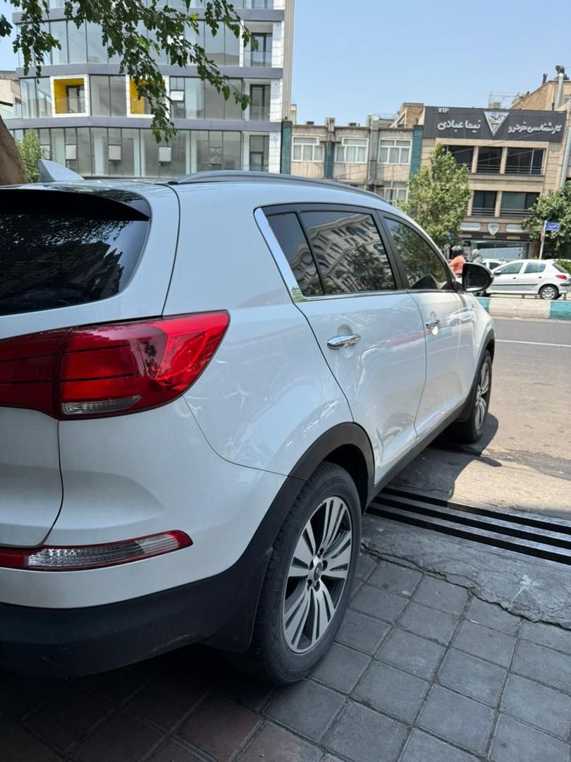 کیا اسپورتیج 4 سیلندر فول 2400cc - 2014