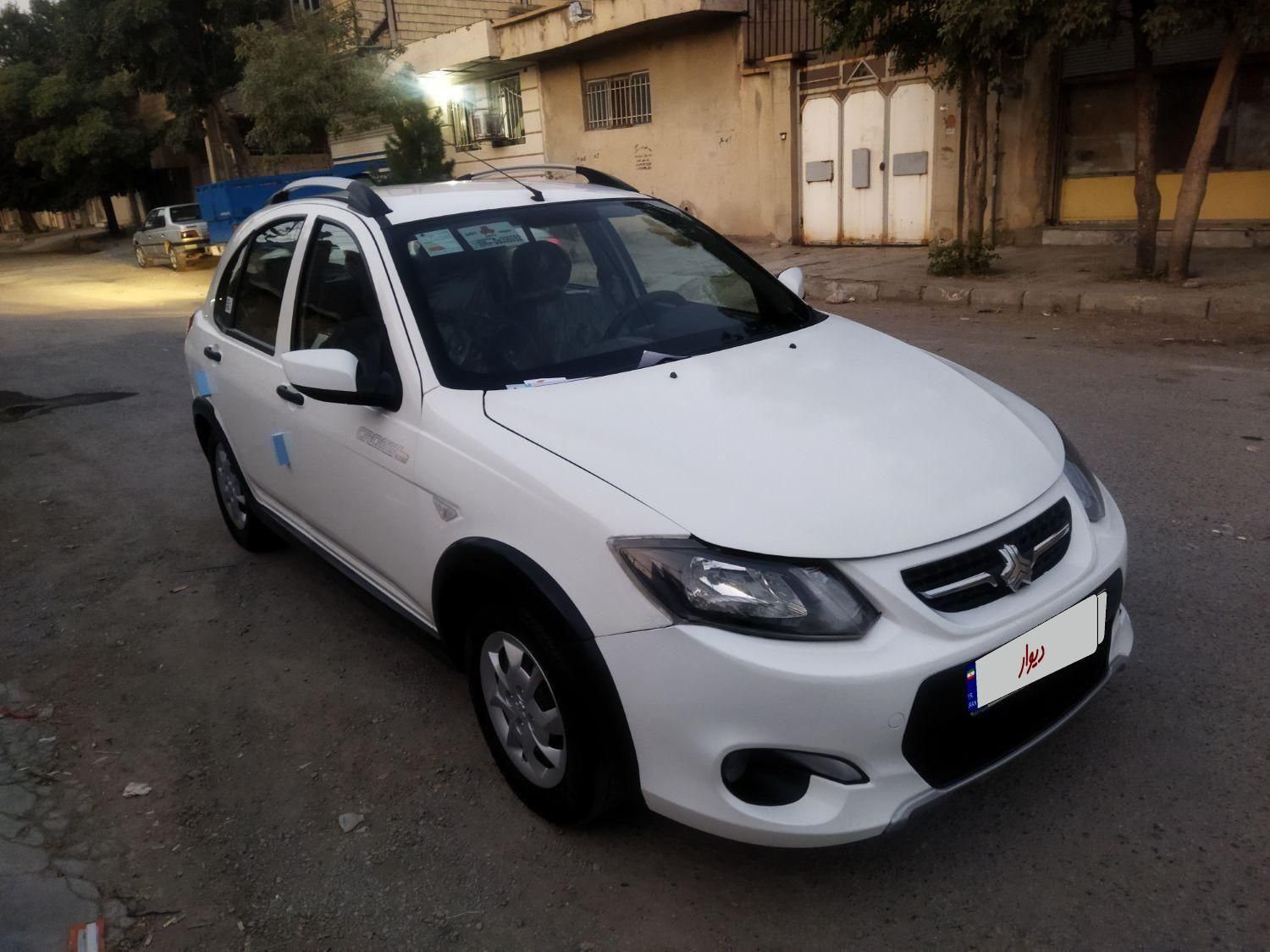 خودرو کوییک، معمولی آگهی ann_19582463