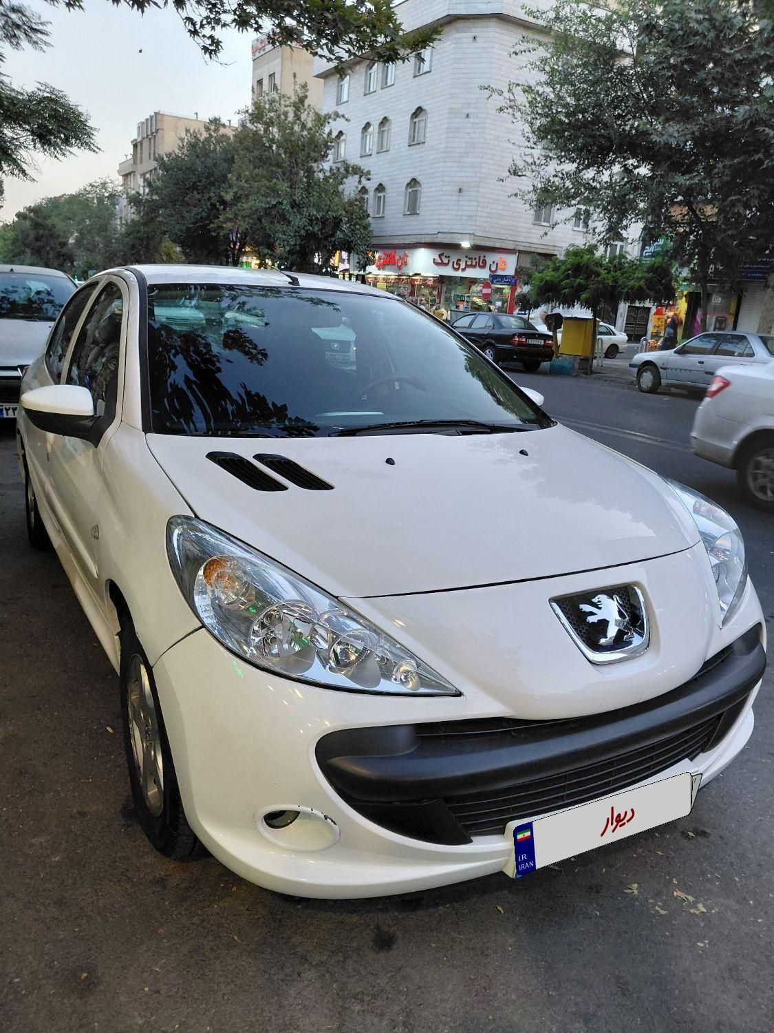 پژو 207 اتوماتیک - 1390