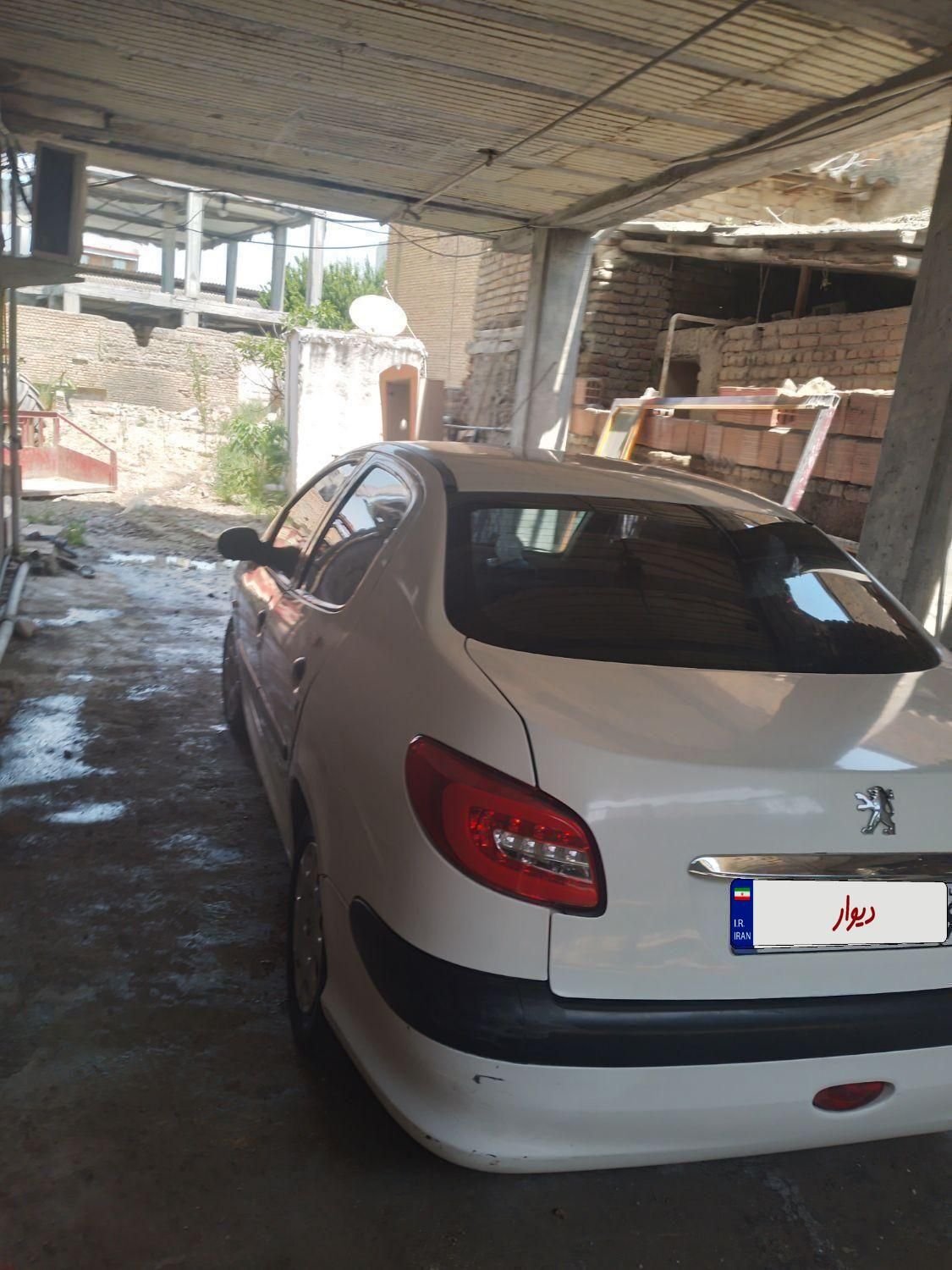 پژو ۲۰۶ صندوق دار v20 - 1388