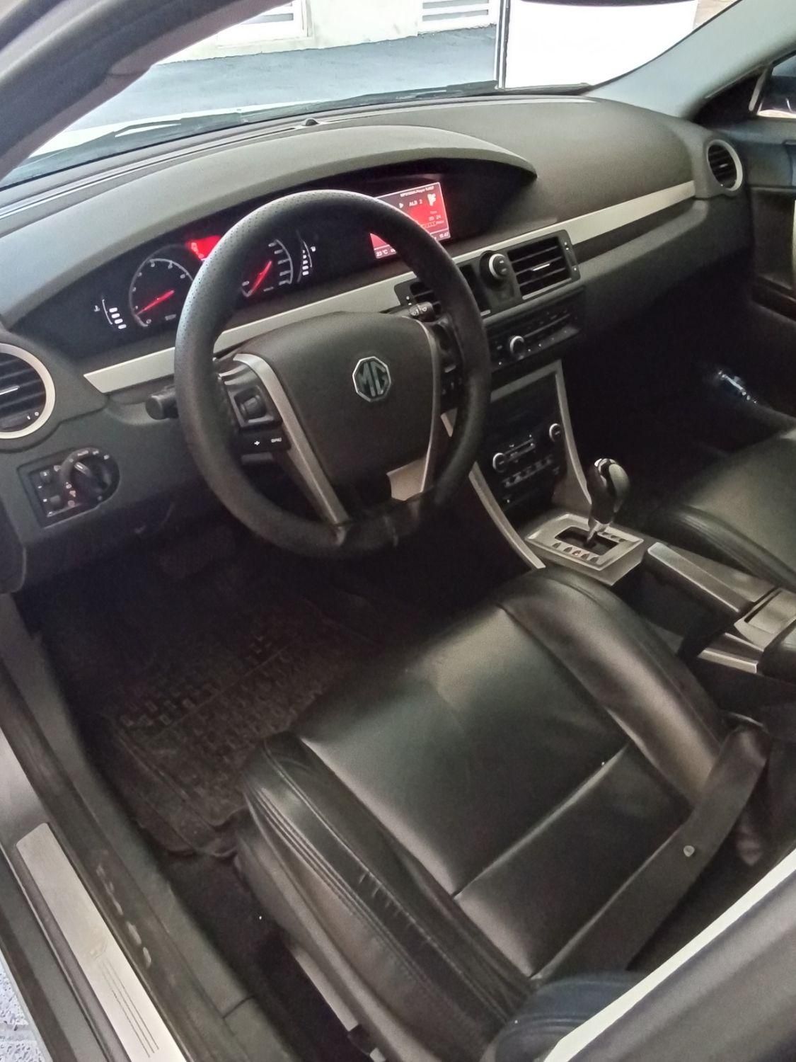 ام جی 6 لیفت بک GT فیس قدیم - 2012