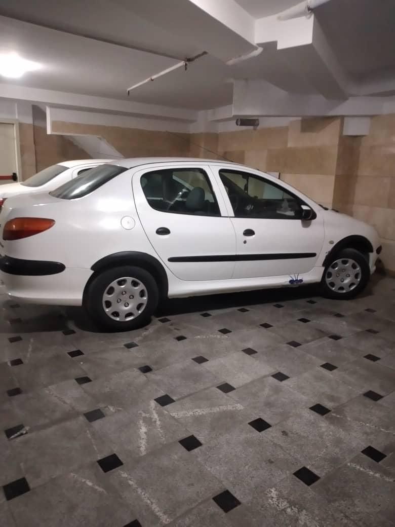 پژو ۲۰۶ صندوق دار v8 - 1390