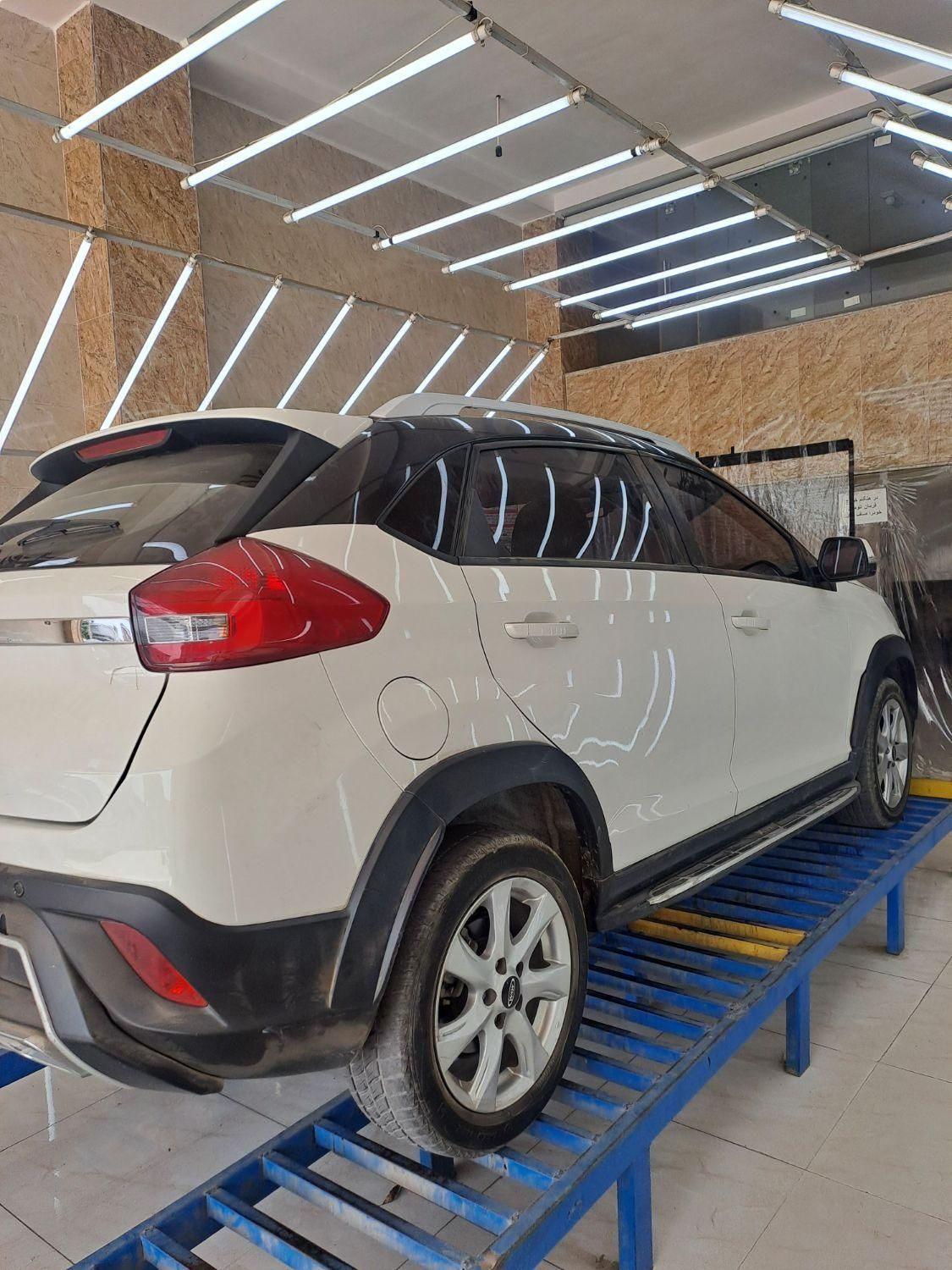 ام وی ام X22 دنده ای اسپرت لاکچری - 1401