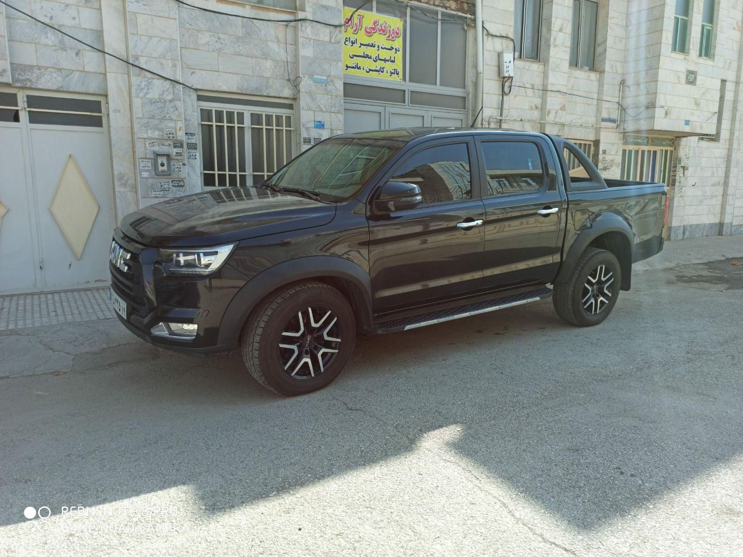 خودرو کی ام سی، T8 آگهی ann_19583015