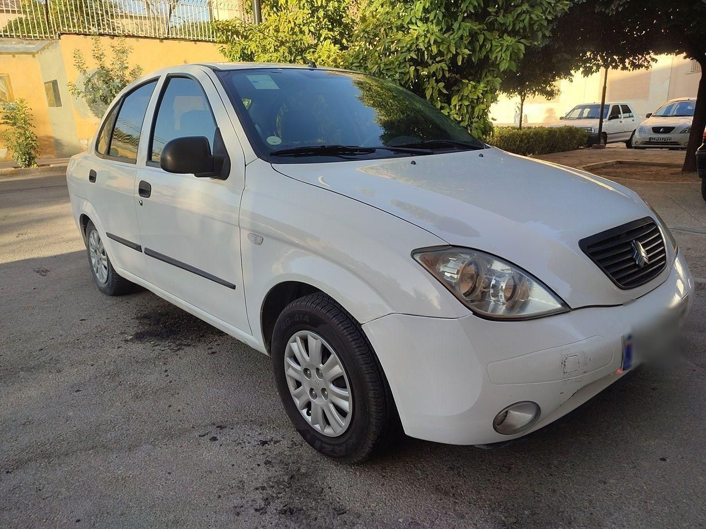 تیبا صندوق دار SX - 1401