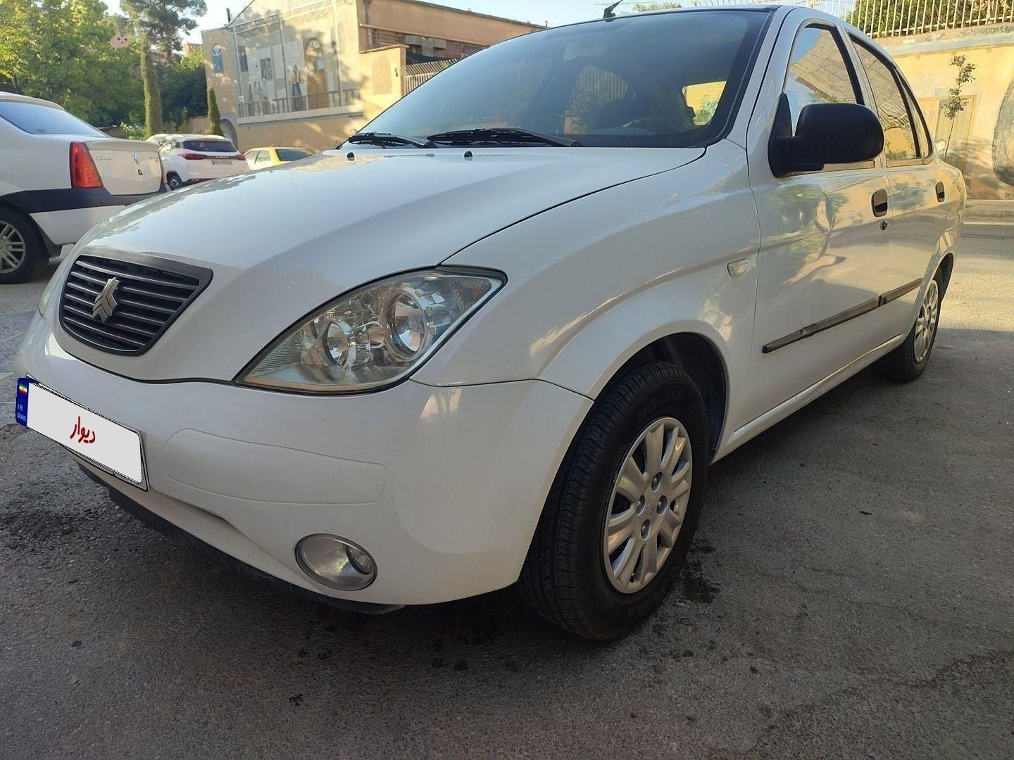 تیبا صندوق دار SX - 1401