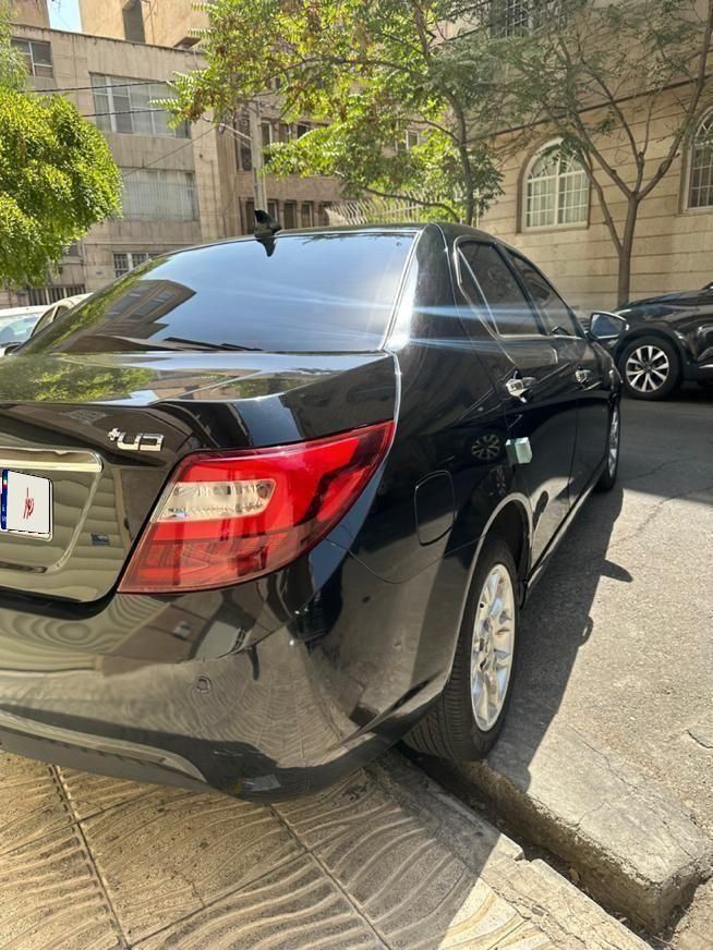 دنا پلاس توربو اتوماتیک - 1403