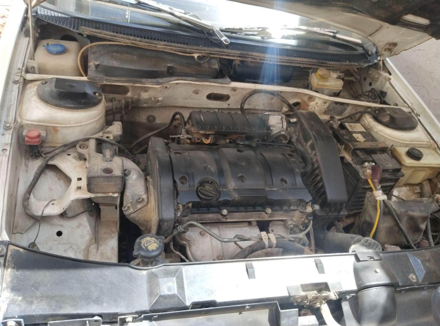 پژو 405 SLX بنزینی TU5 - 1390