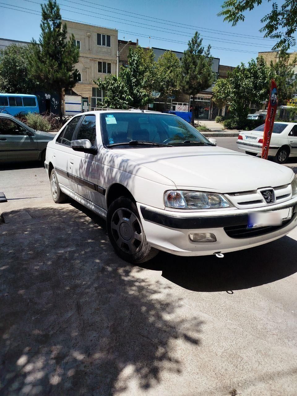 پژو پارس XU7P - 1401