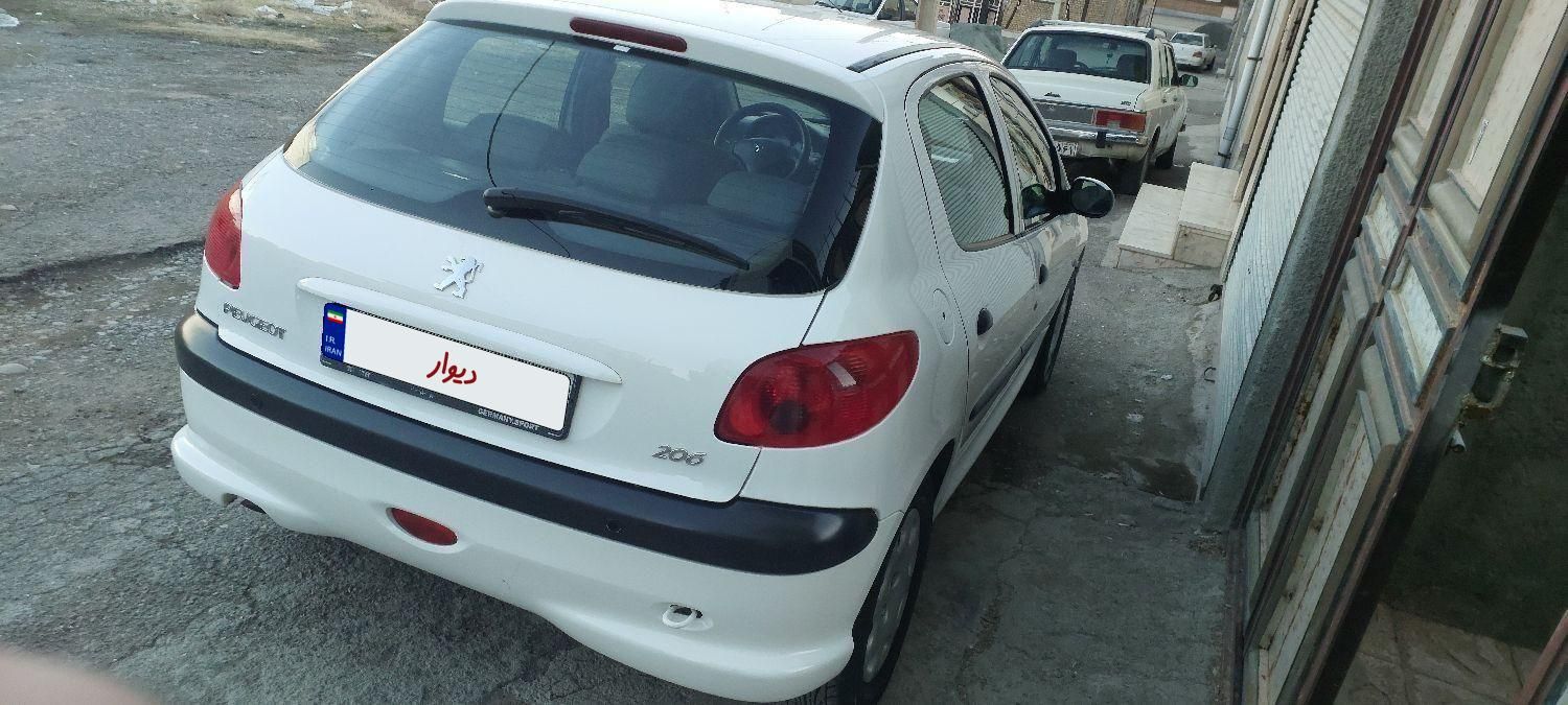 پژو 206 تیپ 5 - 1396