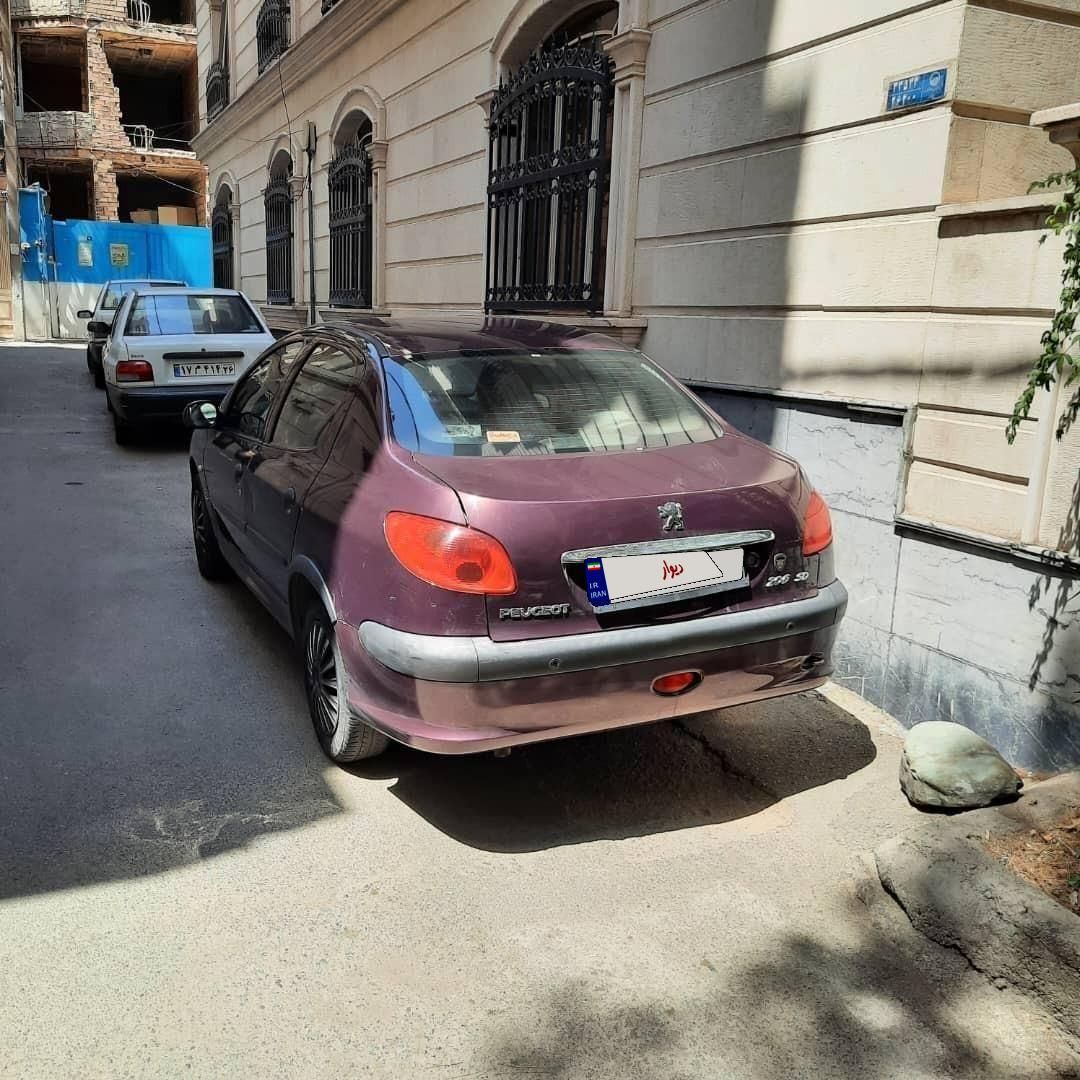 پژو ۲۰۶ صندوق دار v8 - 1396