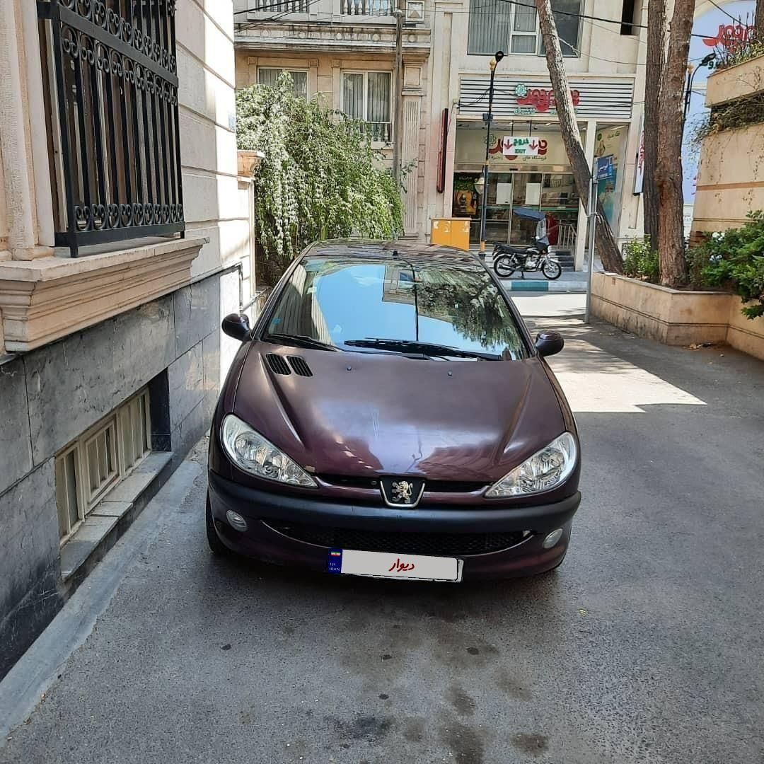 پژو ۲۰۶ صندوق دار v8 - 1396