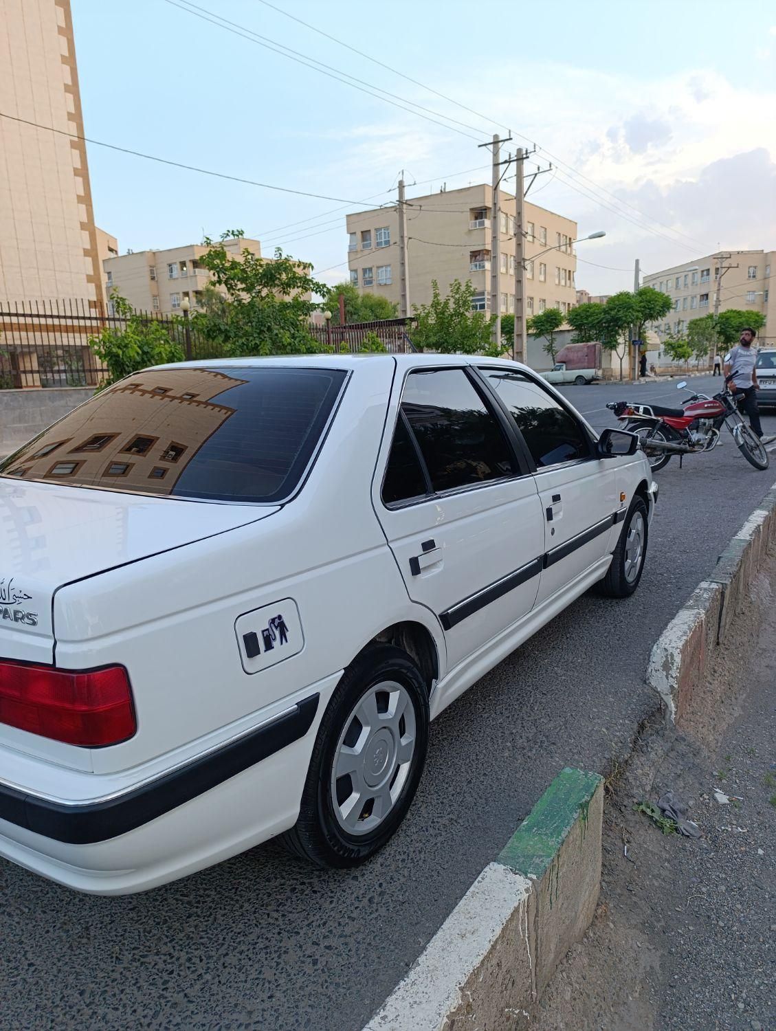 پژو پارس LX - 1400