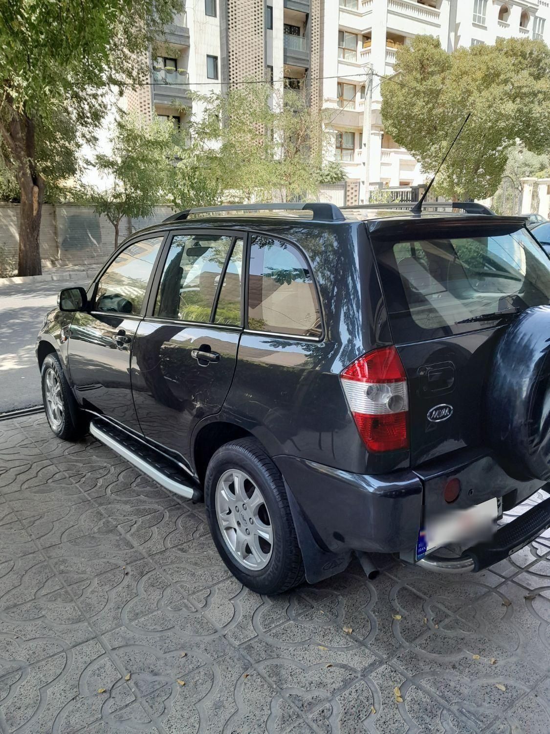 ام وی ام X33 دنده‌ای ساده - 1390