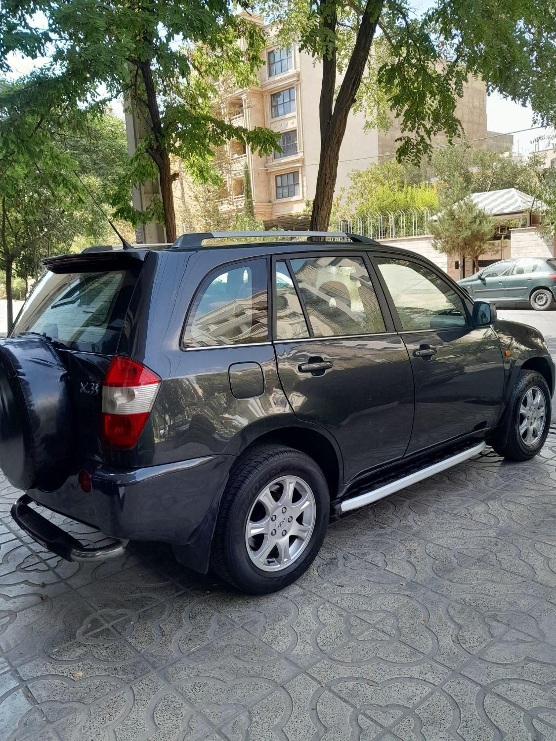 خودرو ام وی ام، X33 آگهی ann_19583604