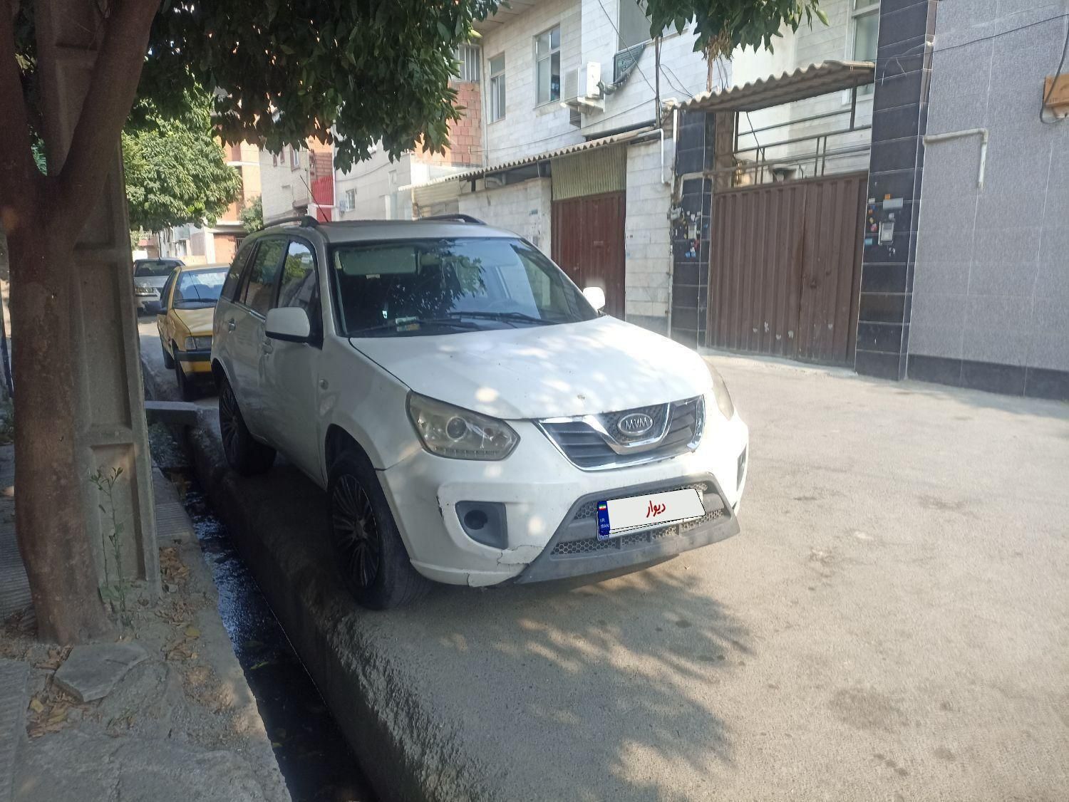 ام وی ام X33 دنده‌ای ساده - 1394