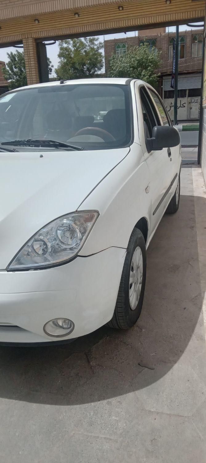 تیبا صندوق دار SX - 1400