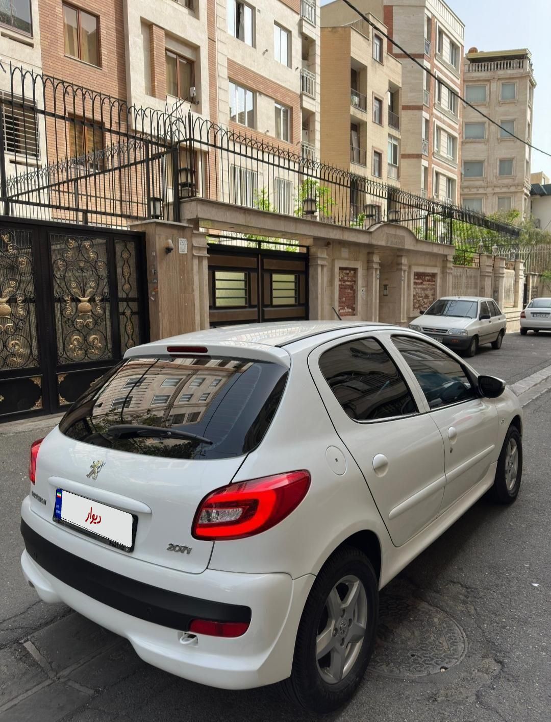 پژو 207 دنده‌ای فرمان هیدرولیک - 1402