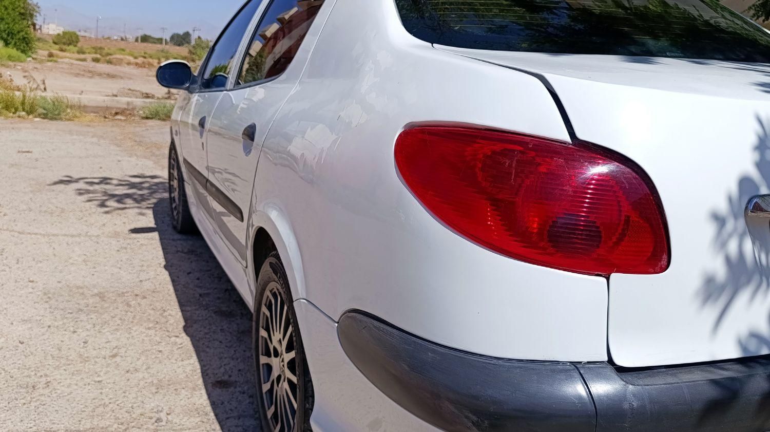 پژو ۲۰۶ صندوق دار v8 - 1395