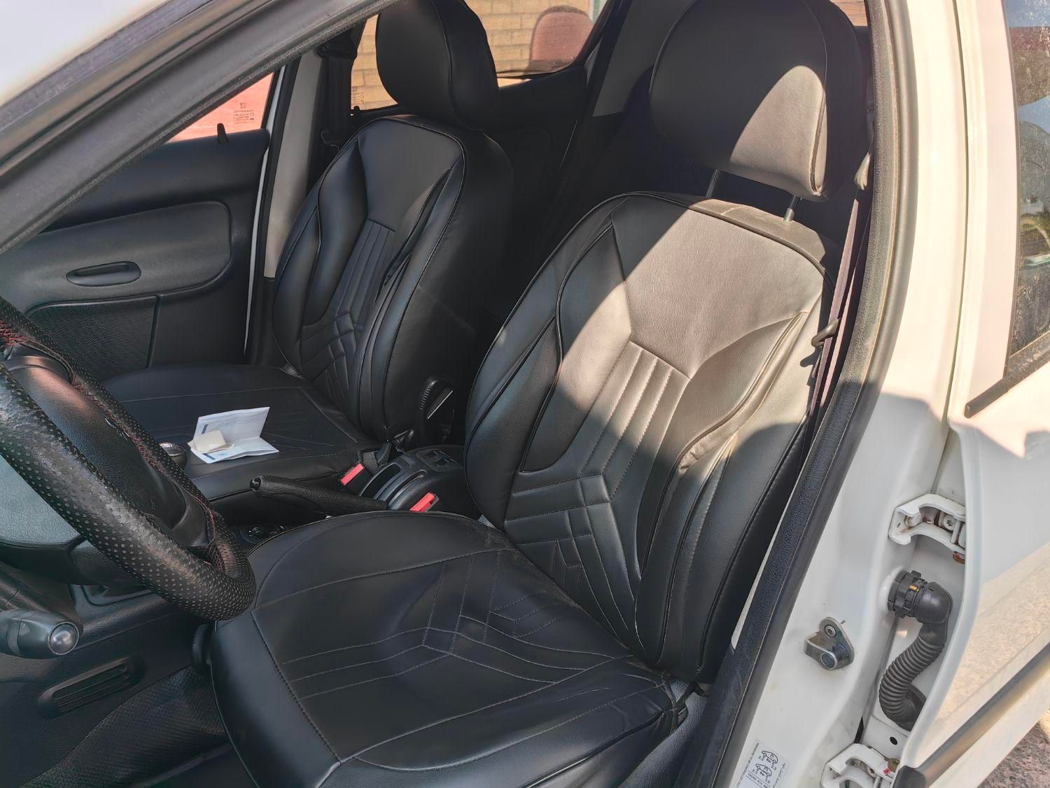 پژو ۲۰۶ صندوق دار v8 - 1399