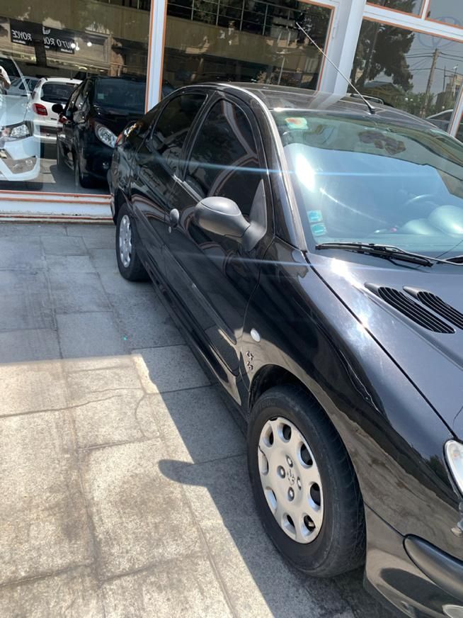 پژو ۲۰۶ صندوق دار v8 - 1389