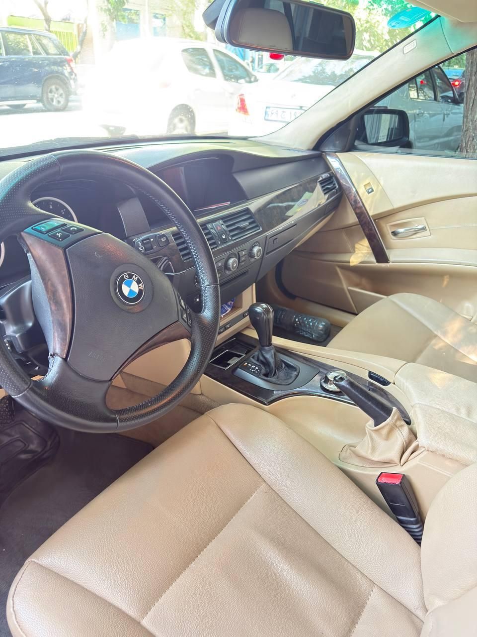 ب ام و سری 5 520i - 2005