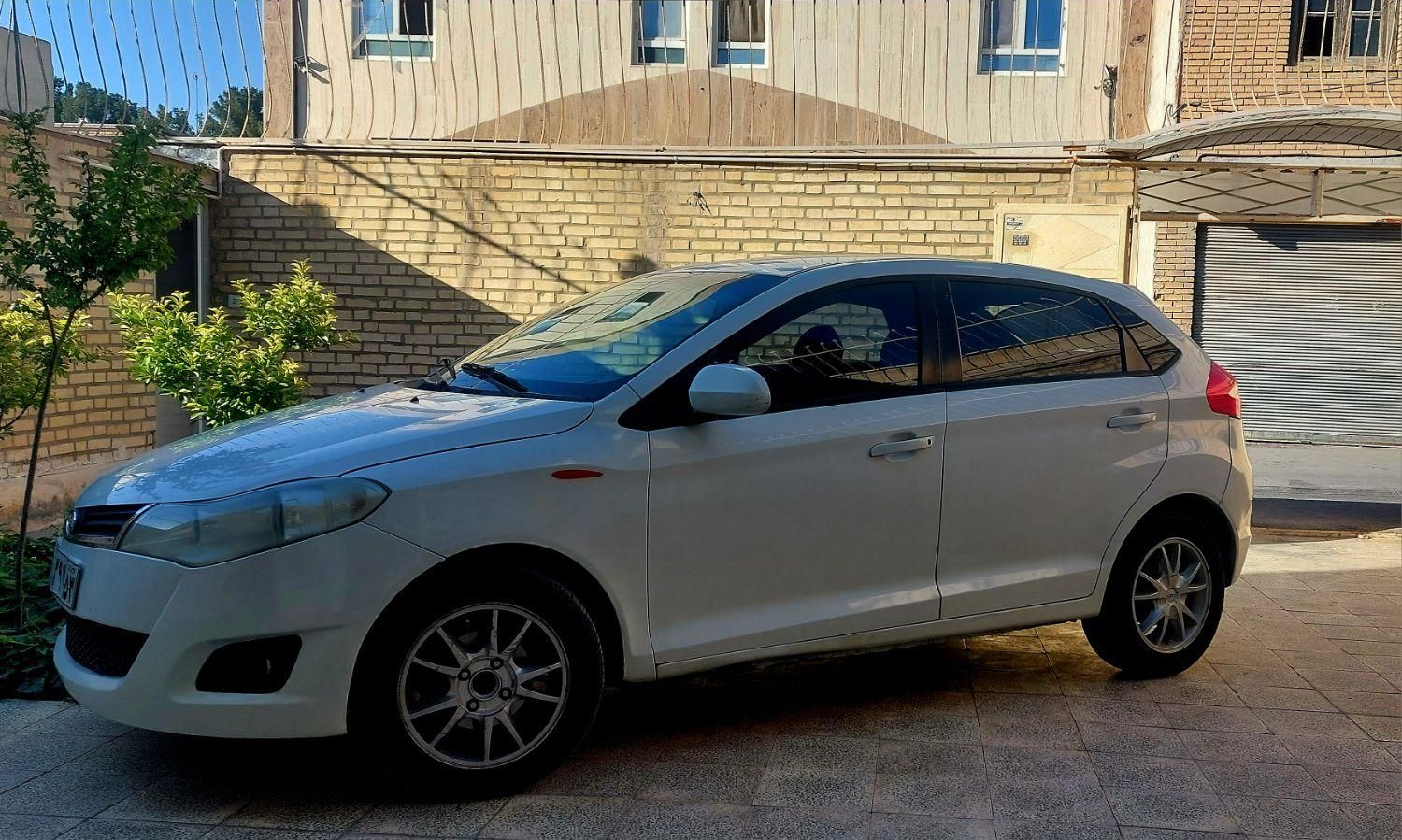 ام وی ام 315 هاچ بک ساده دنده ای - 1391