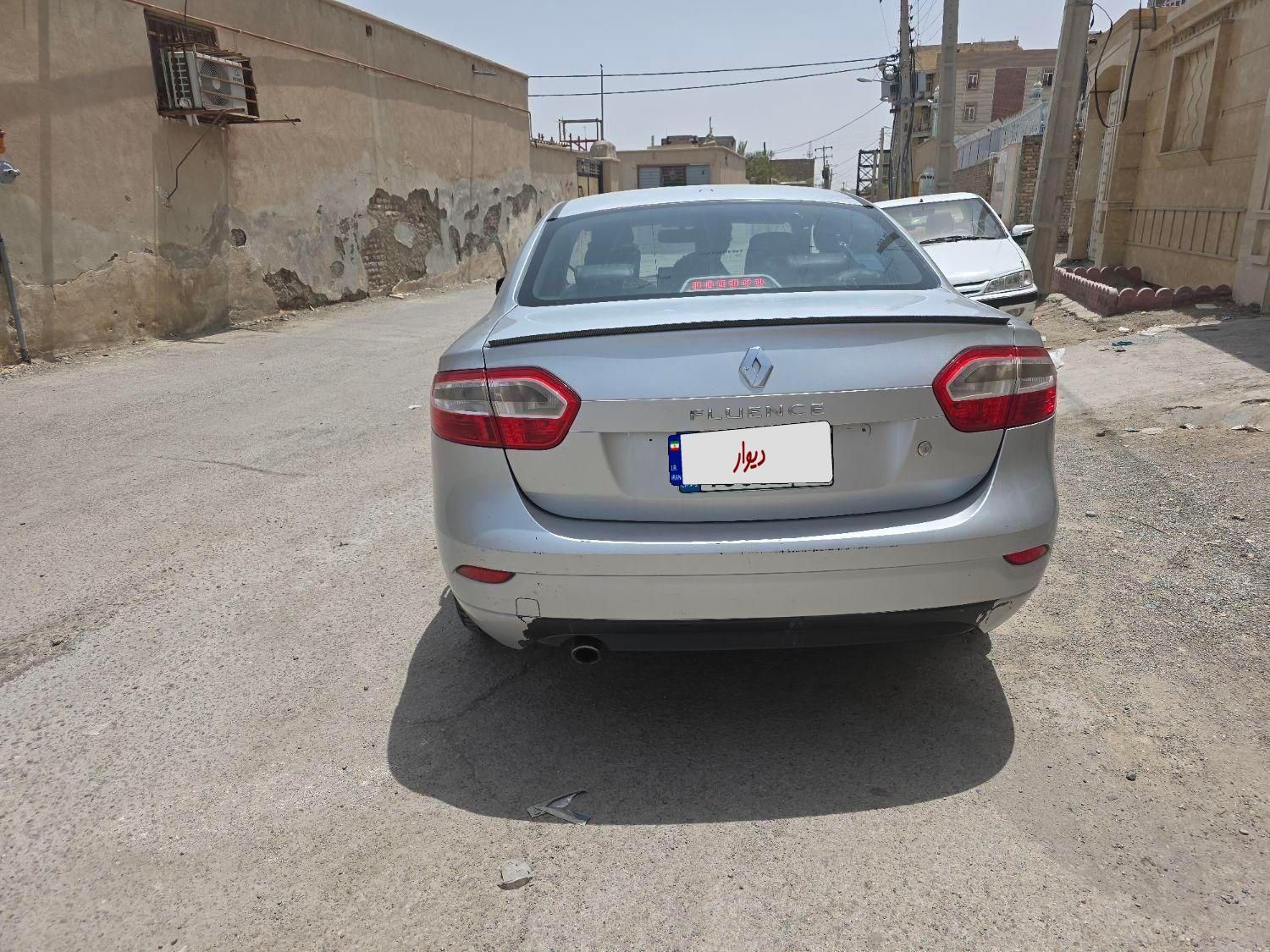 رنو فلوئنس اتوماتیک E4 - 2014