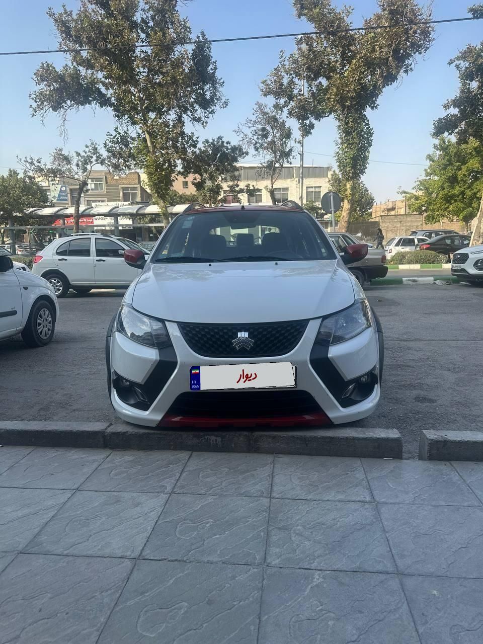 خودرو کوییک، R آگهی ann_19584574