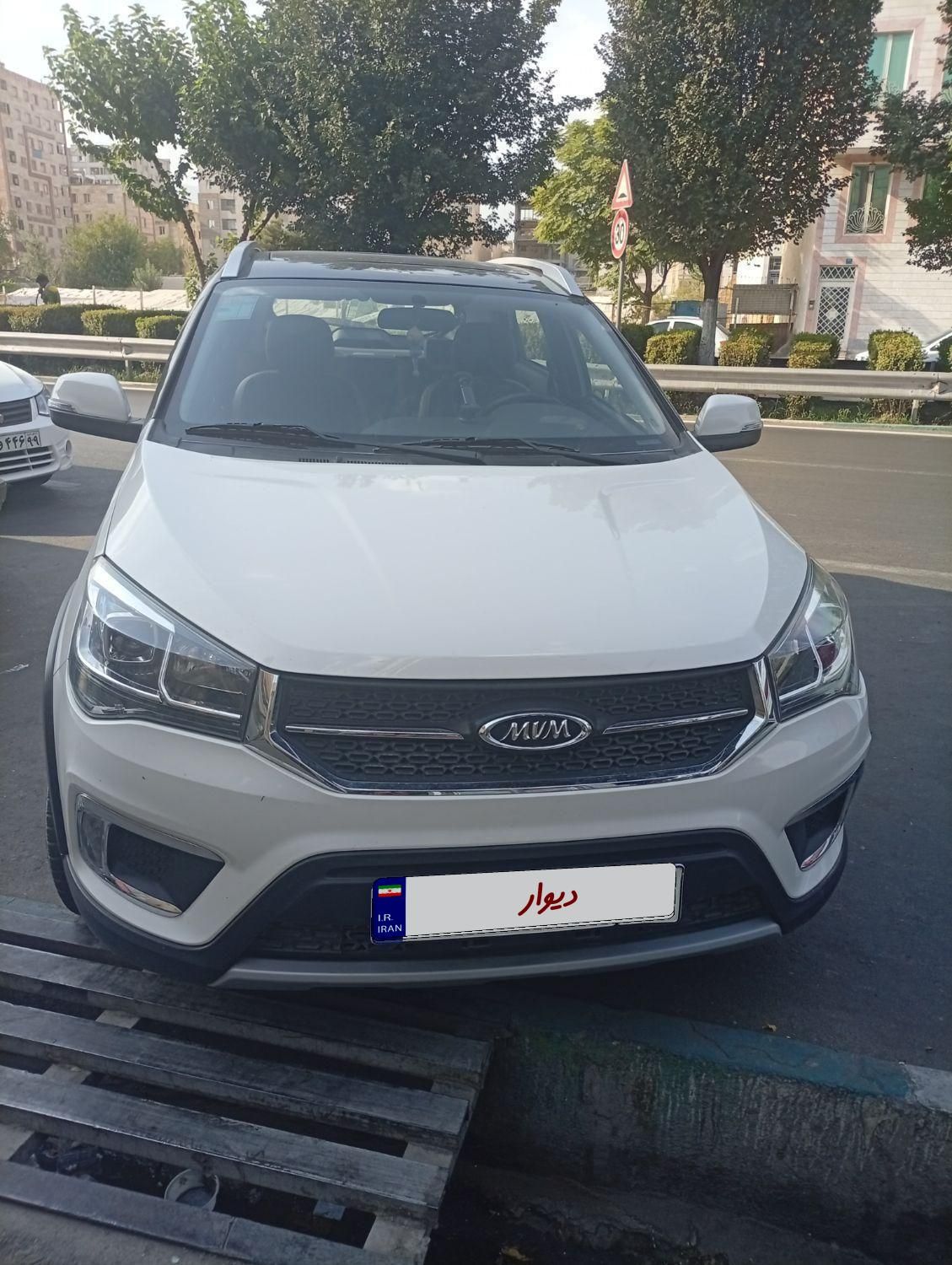 ام وی ام X22 اتوماتیک اسپرت لاکچری - 1400