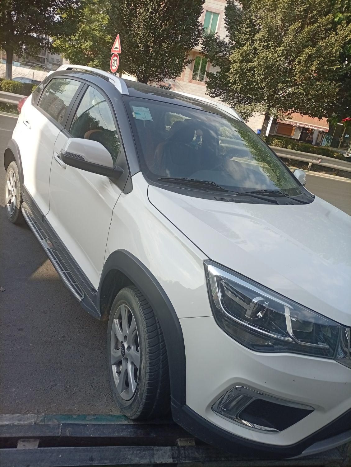 ام وی ام X22 اتوماتیک اسپرت لاکچری - 1400