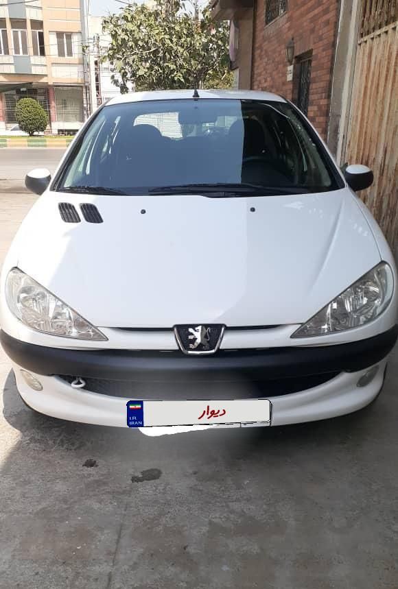 پژو ۲۰۶ صندوق دار v8 - 1396
