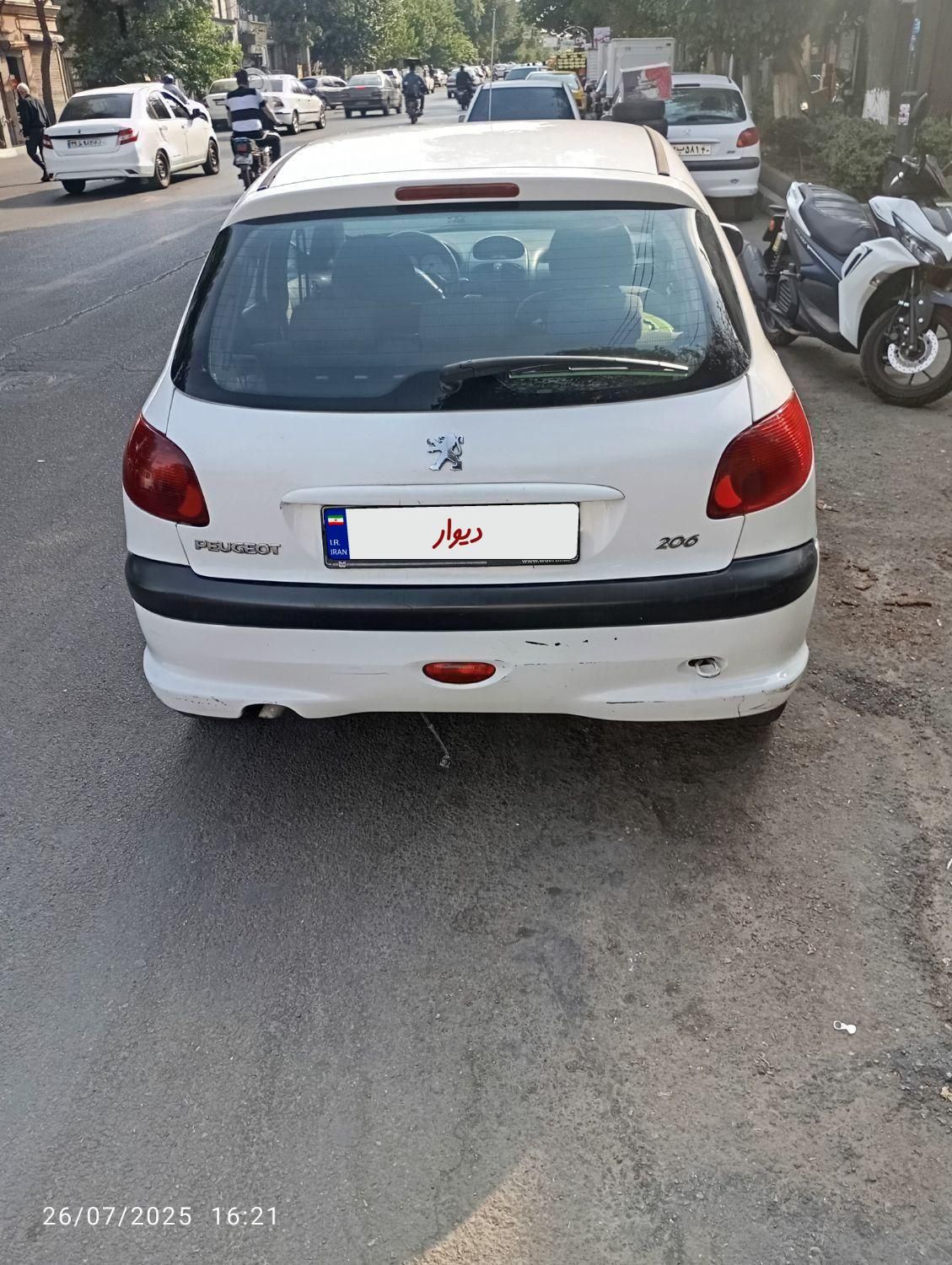 پژو 206 تیپ 3 - 1394