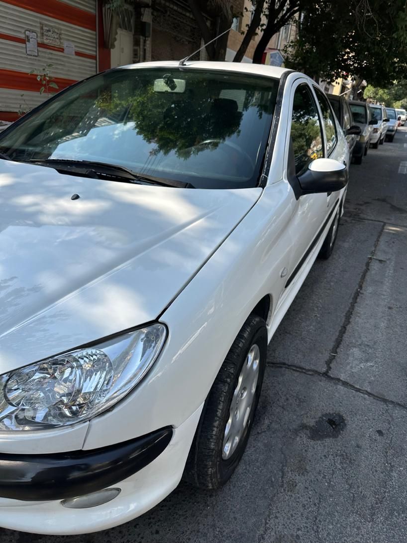 پژو ۲۰۶ صندوق دار v8 - 1390