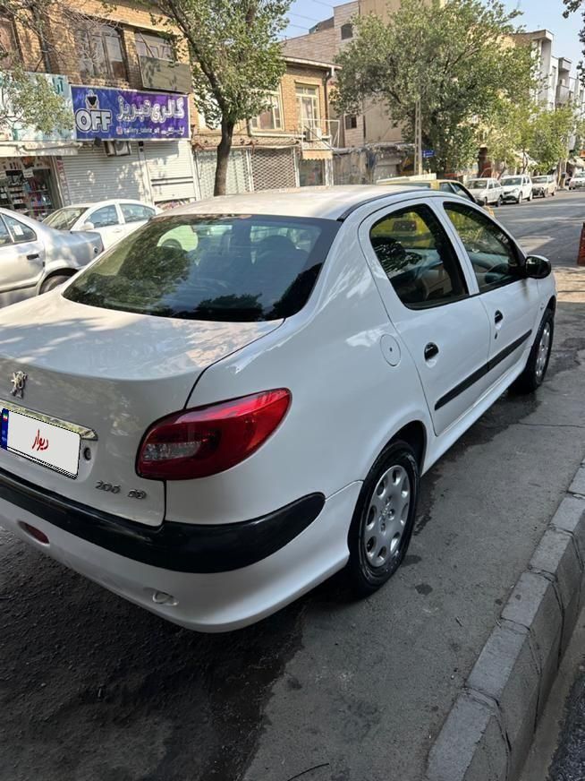 خودرو پژو، ۲۰۶ صندوق دار آگهی ann_19584922