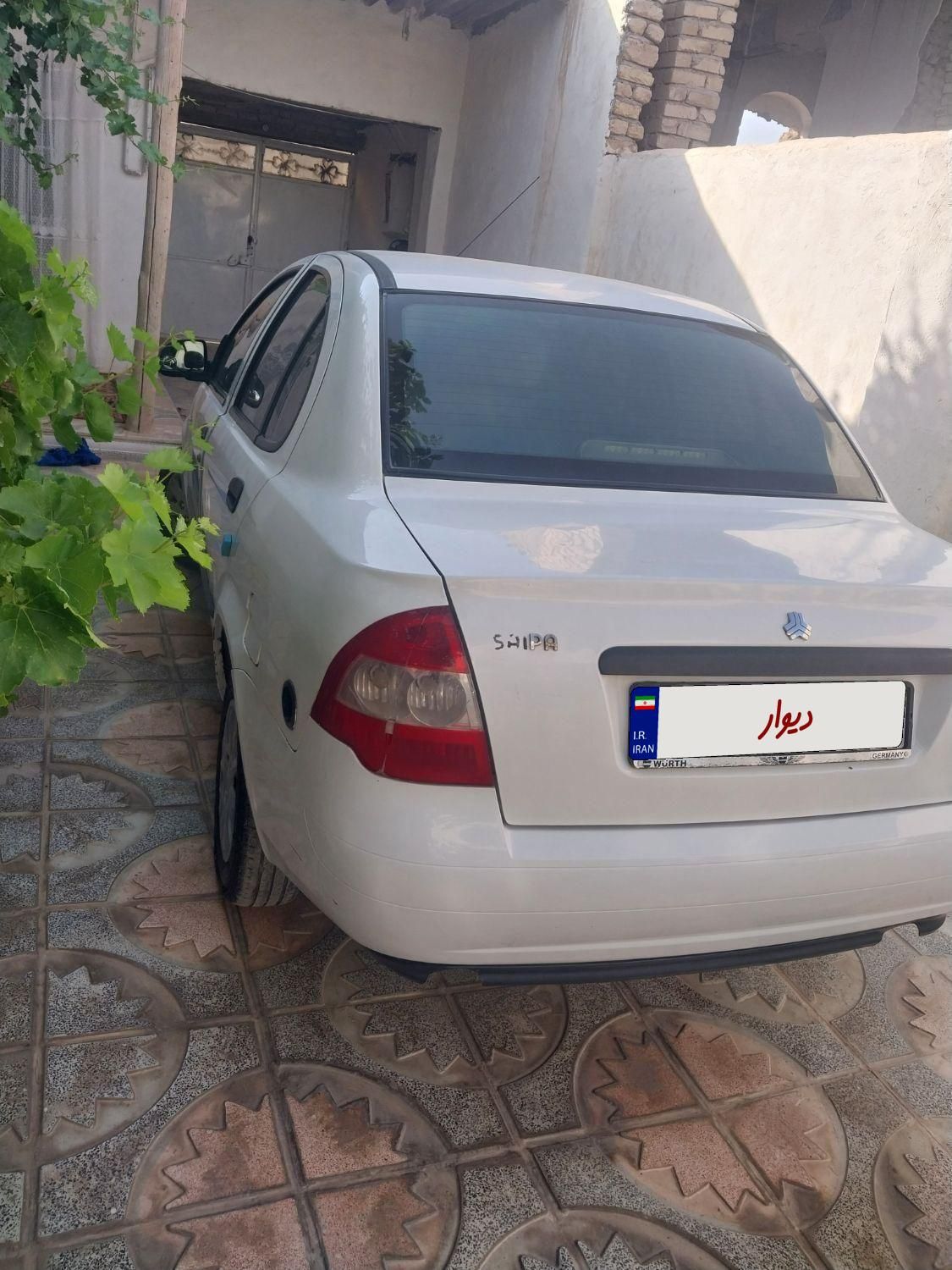 تیبا صندوق دار SX - 1395