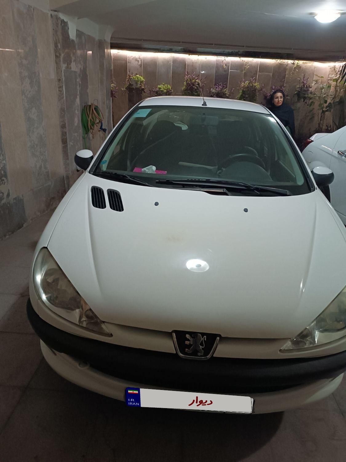 خودرو پژو، ۲۰۶ صندوق دار آگهی ann_19584952