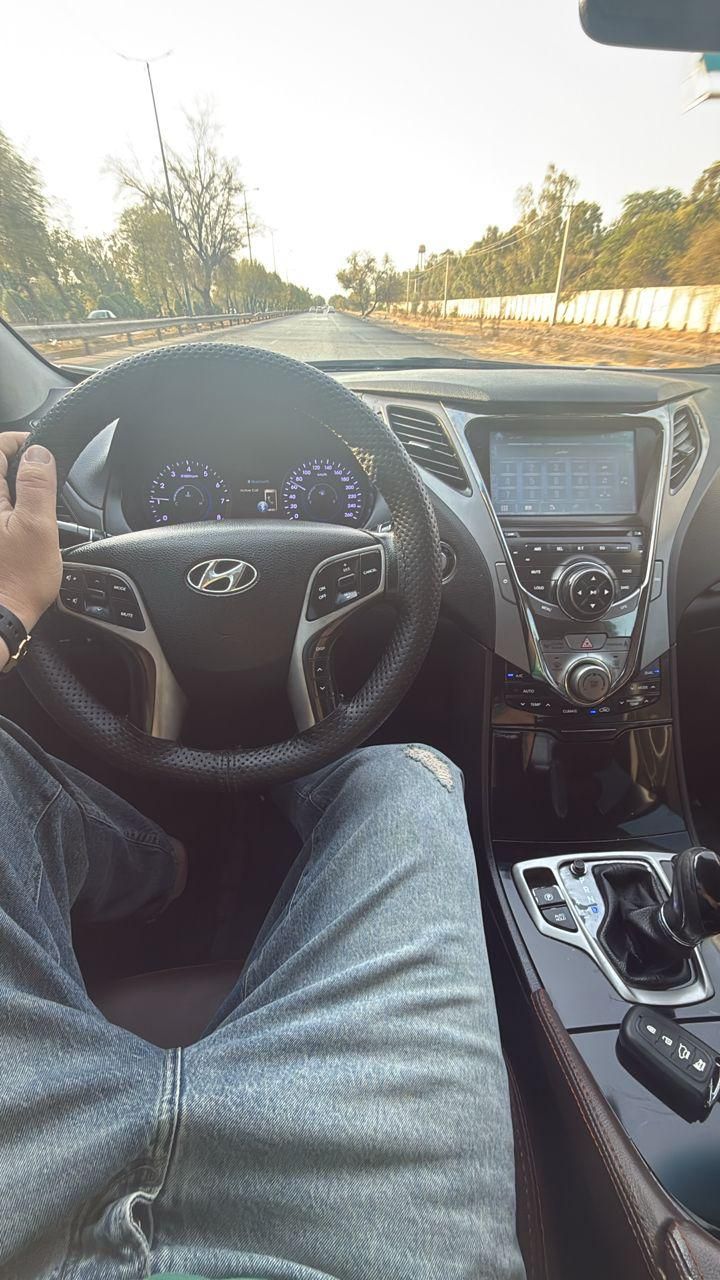 هیوندای آزرا (گرنجور) 3000cc - 2014