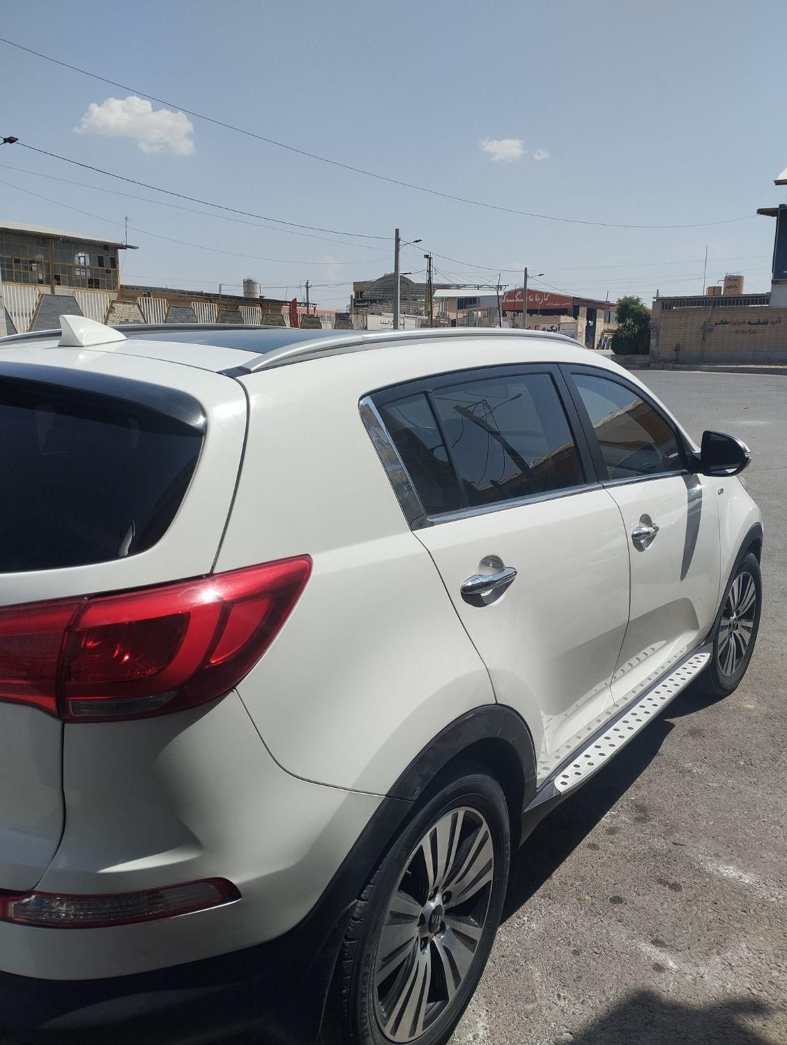 کیا اسپورتیج 4 سیلندر فول 2400cc - 2014