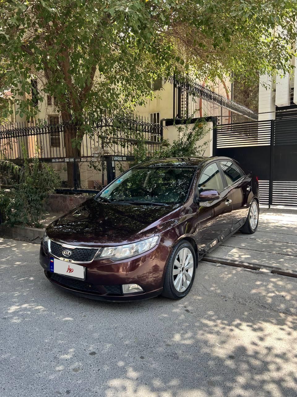 کیا سراتو 2.0 لیتر اتوماتیک GT لاین - 2012