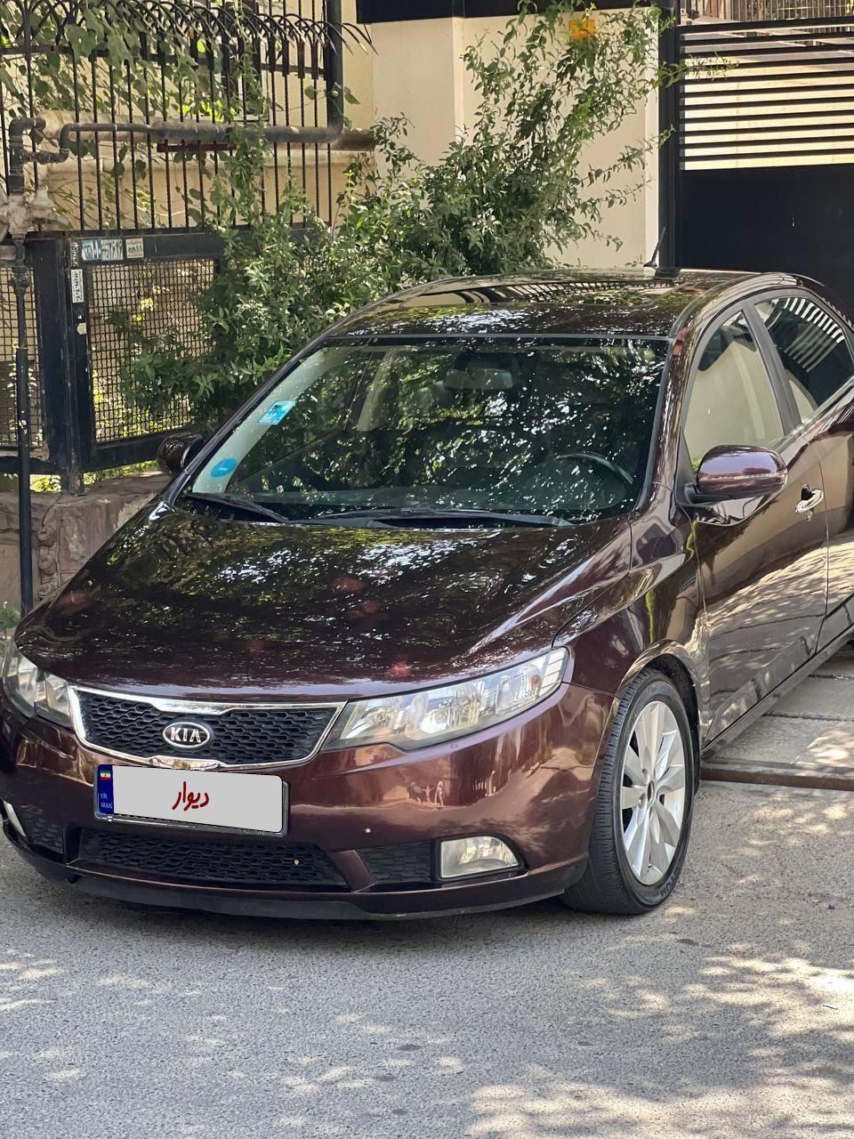 کیا سراتو 2.0 لیتر اتوماتیک GT لاین - 2012