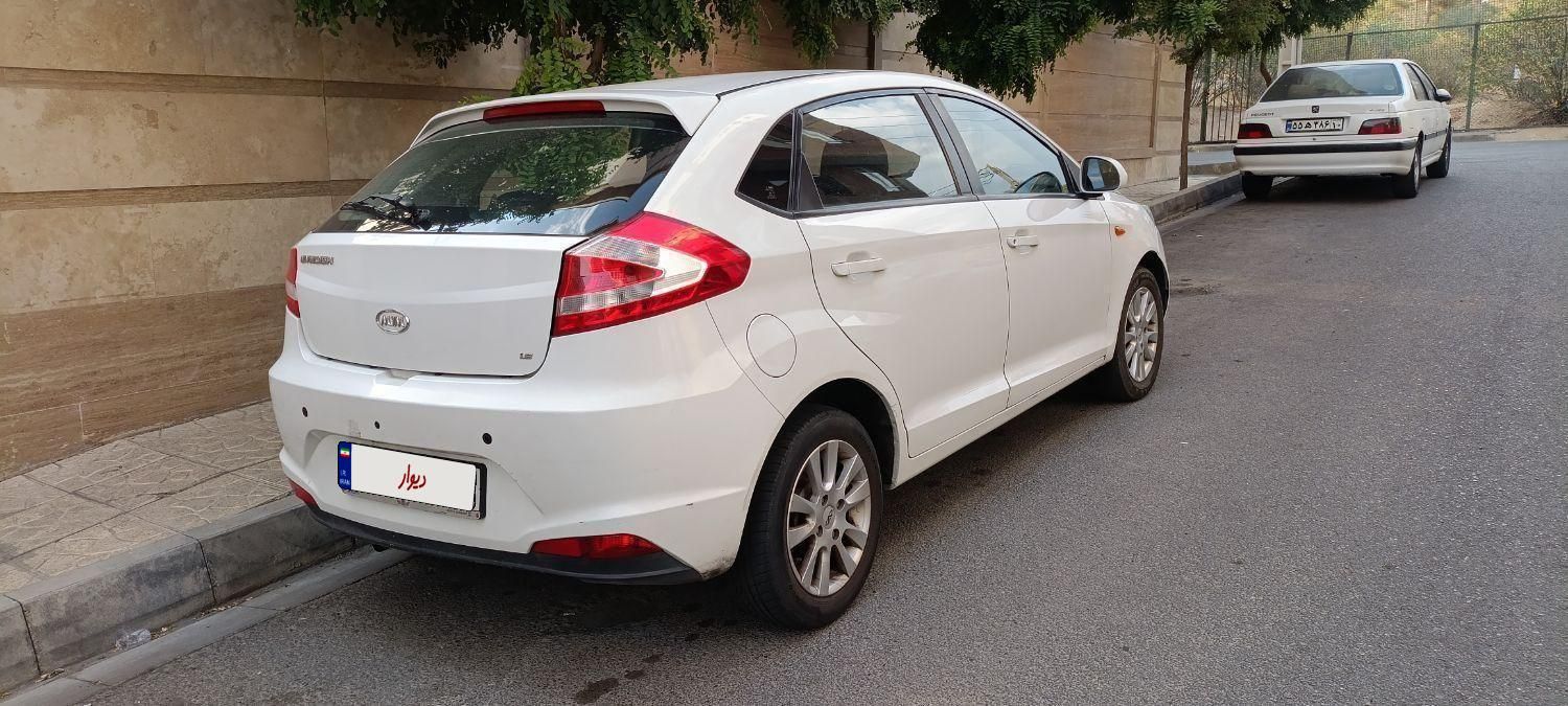 ام وی ام 315 هاچ بک اسپرت لاکچری - 1394