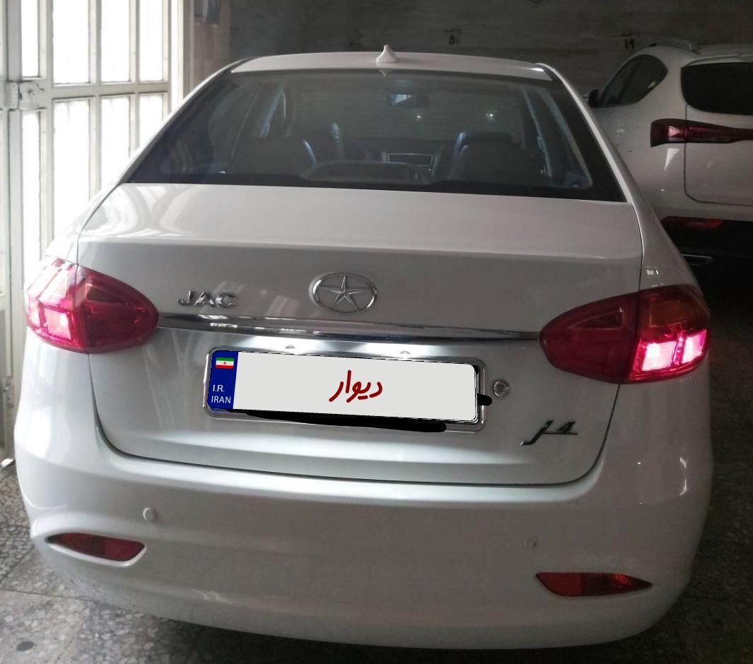 جک J4 اتوماتیک ساده - 1401