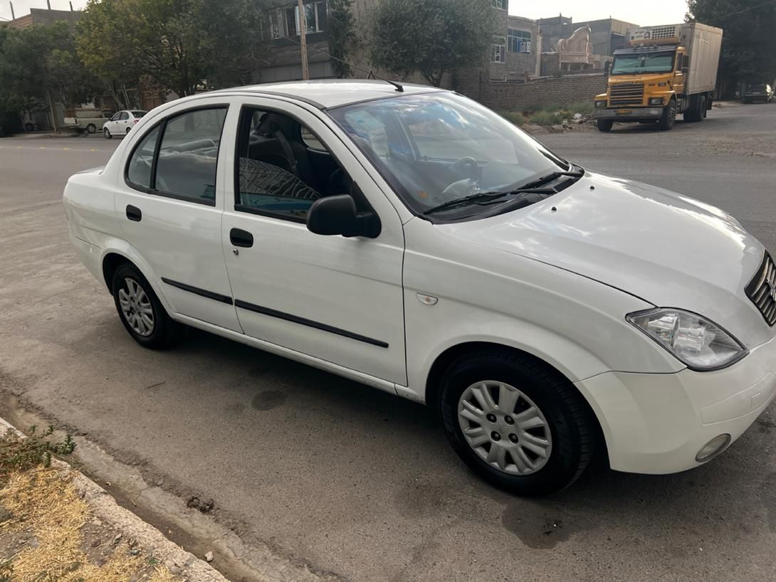 تیبا صندوق دار SX - 1397