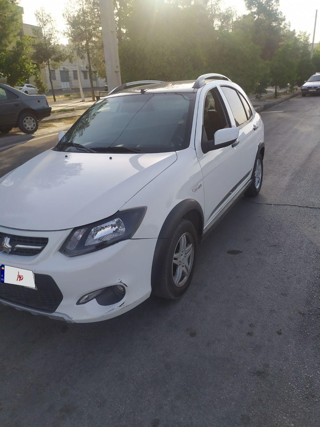 خودرو کوییک، R آگهی ann_19585675