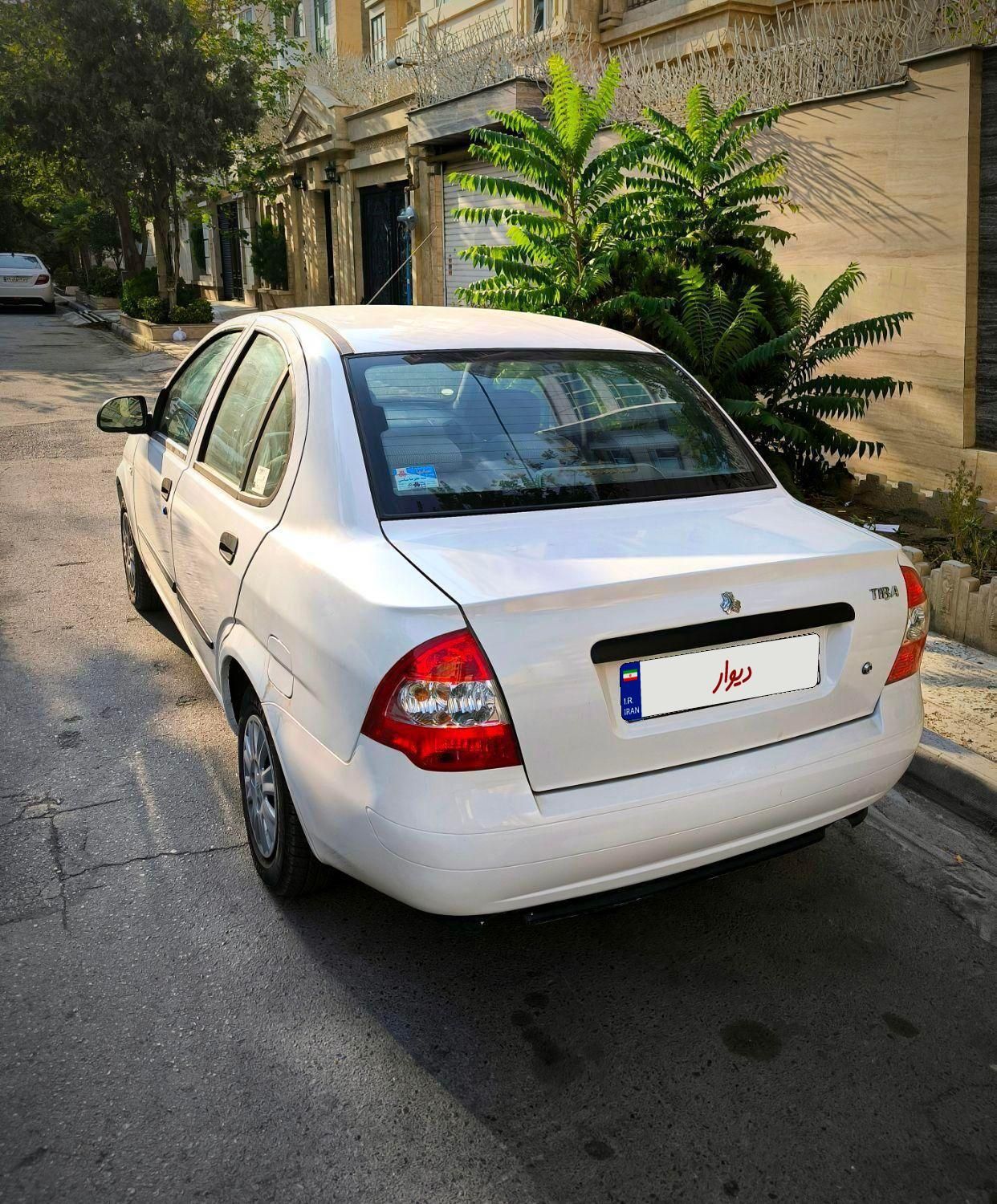 تیبا صندوق دار SX - 1400