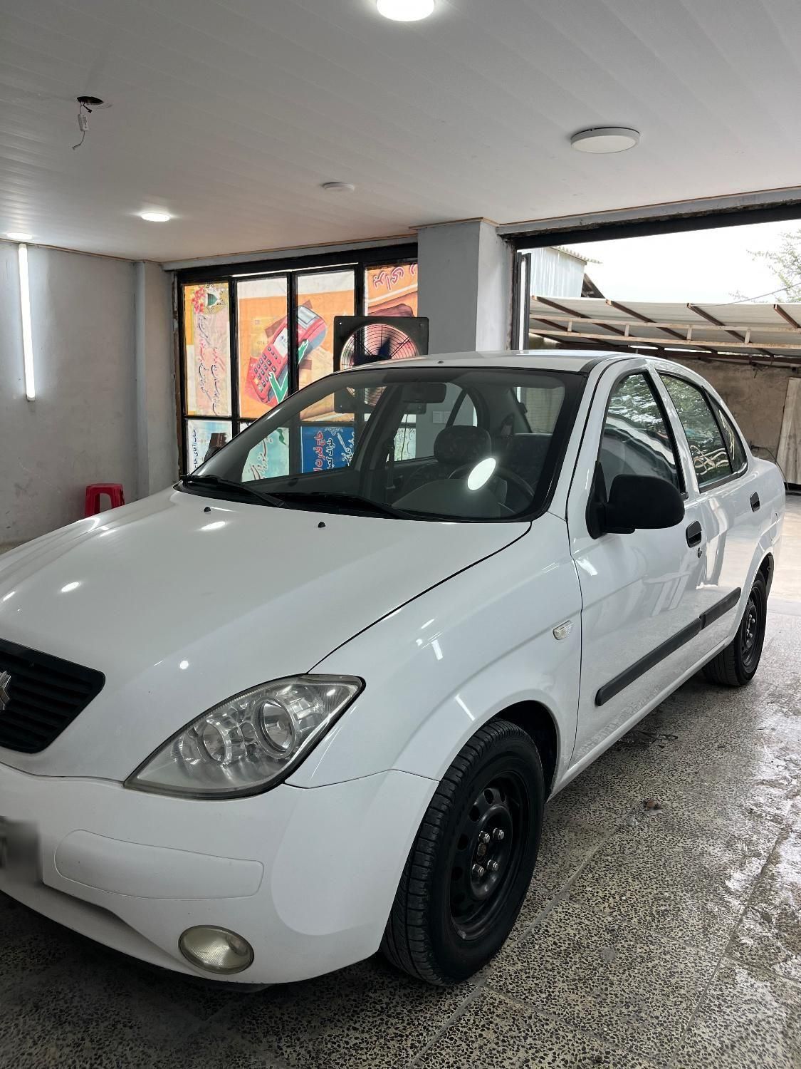تیبا صندوق دار EX - 1394