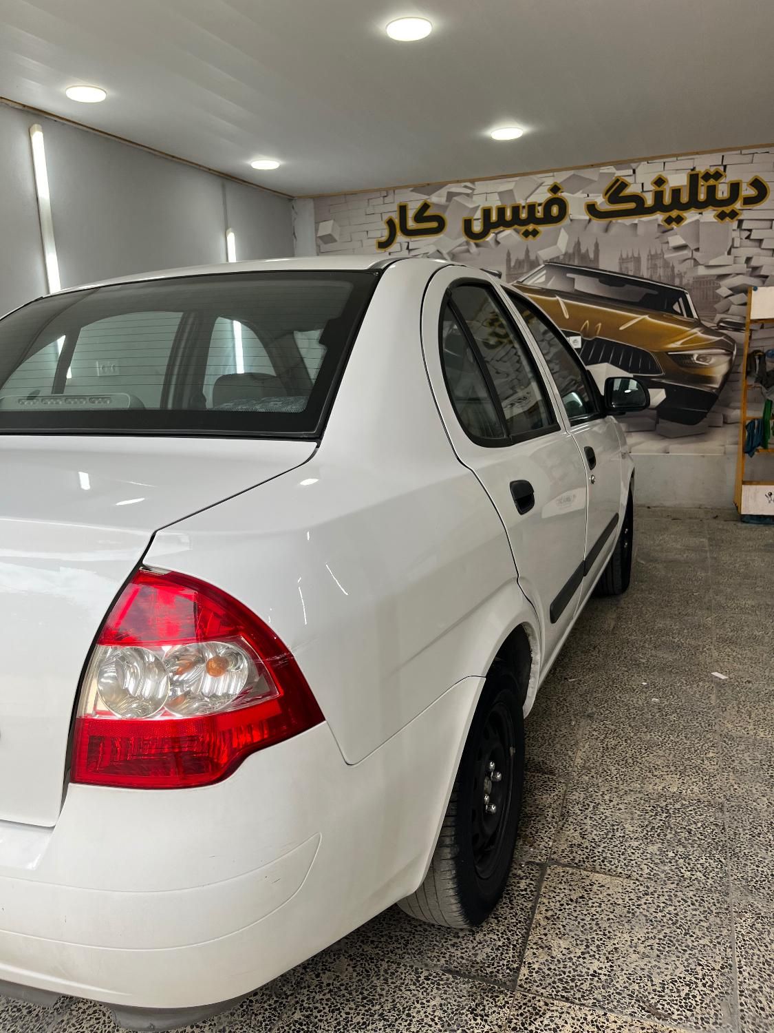 تیبا صندوق دار EX - 1394