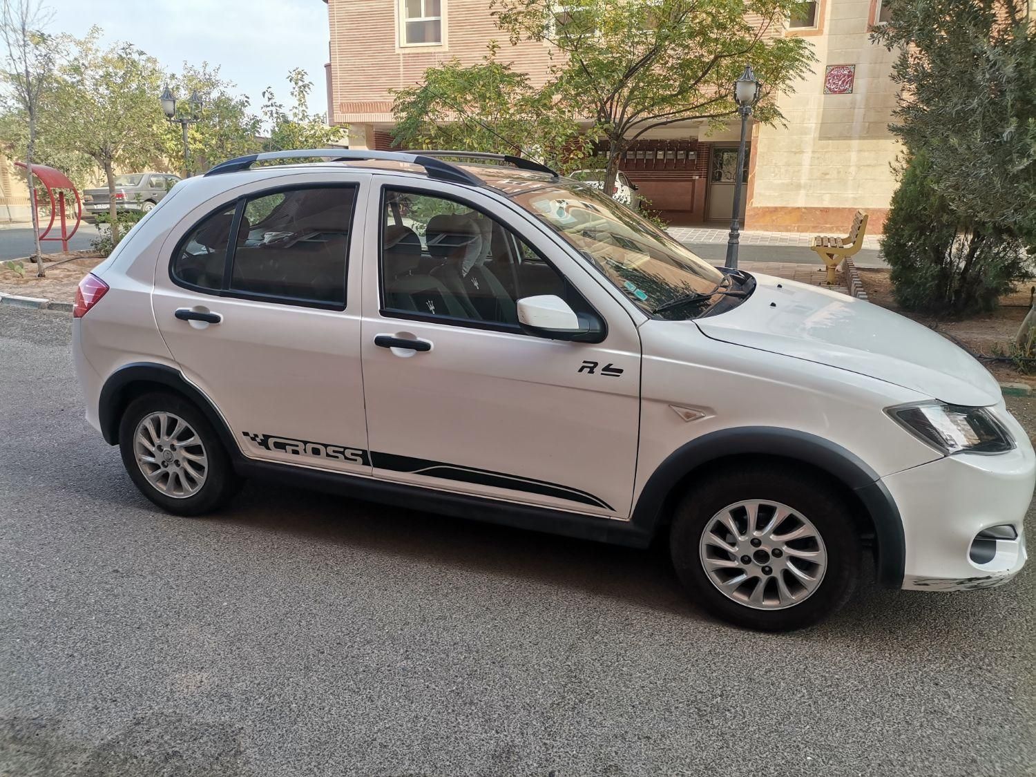 کوییک R دنده‌ای - 1399